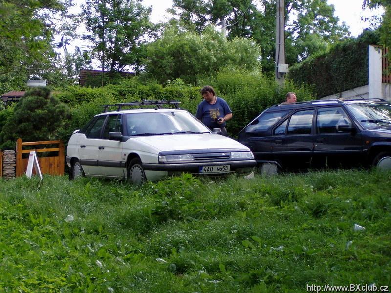 prijel nas navstivit i Bobe (na obrazku jeho XM)